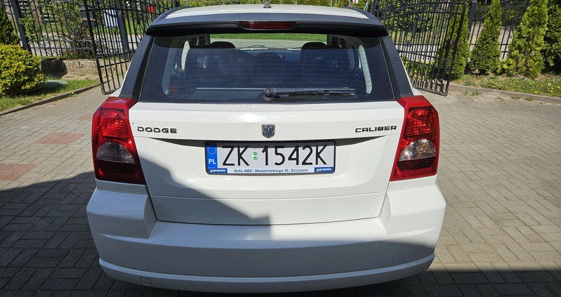 Dodge Caliber cena 24900 przebieg: 151000, rok produkcji 2010 z Koszalin małe 326